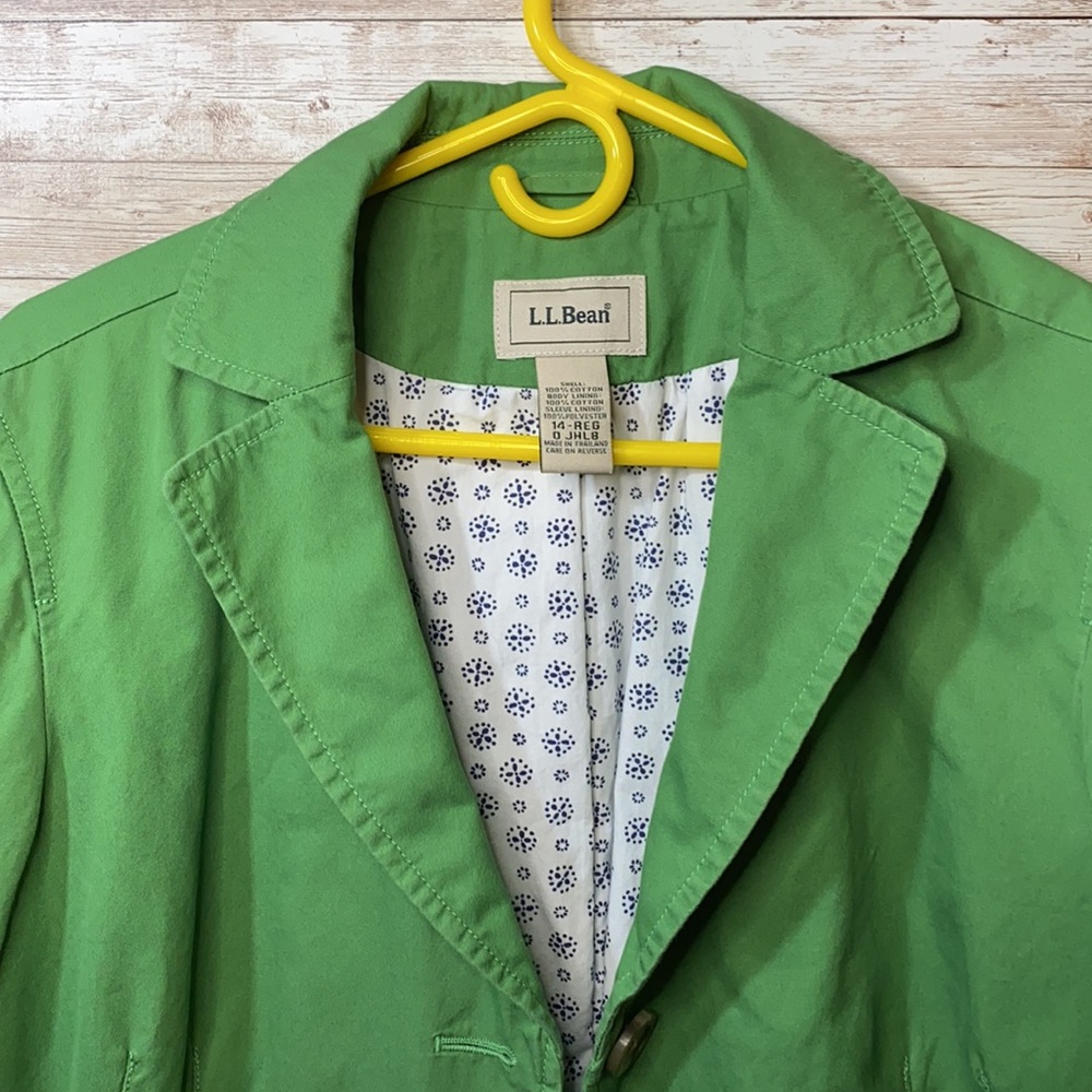 LL Bean,Kelly Green, long sleeve jacket, Sz 14R